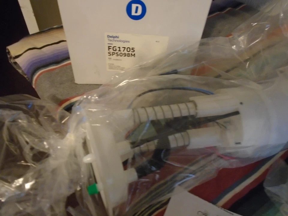 Módulo de bomba de combustible Delphi FG1705 para Land Rover Range Rover 2003-2005 Foto 1 de 4