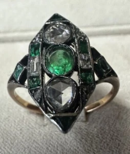 ANTIKER ART DECO RING IN SILBER UND GOLD 18kt. MIT ANTIKEN DIAMANTEN UND SMARAGDEN - Bild 1 von 8