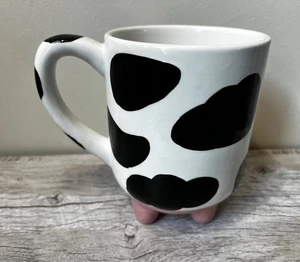Boston Warehouse Udderly Cow Figural Mug w/ Anti-Slip Silicone Feet 20 Oz - Picture 1 of 7