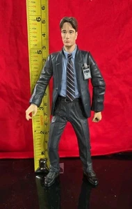 Fox Mulder Posable Action Figure. No Box - Picture 1 of 6