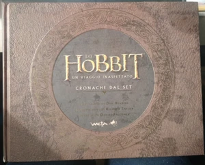 AUTORI VARI - Lo Hobbit Un viaggio inaspettato Cronache dal Set - BOMPIANI 2012 - Foto 1 di 1