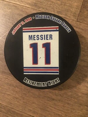 New York Rangers Mark Messier Retirement Night Puck  & Program - Image 1 of 4
