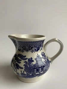 Churchill Blue Willow Porcelain Creamer 3,5”H Made in England - Picture 1 of 6