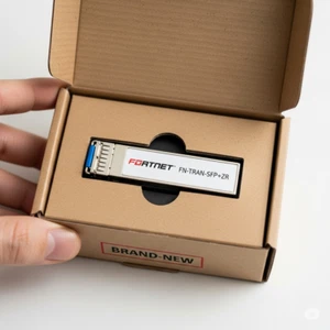 Module émetteur-récepteur Fortinet FN-TRAN-SFP+ZR 10GE SFP+, longue portée 80km neuf - Photo 1/1