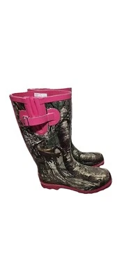 Austin Trading Co Real Tree Camouflage Pink Rubber Boots with Pink Trim Size 6 - Image 1 of 4