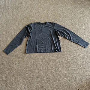 Skims Gunmetal Vintage Cropped Long Sleeve T-Shirt, Size 3X NWT - Picture 1 of 3