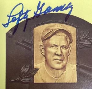 Lefty Gomez Signed Gold HOF Plaque Postcard Yellow NY Yankees Autograph JSA - Picture 1 of 3