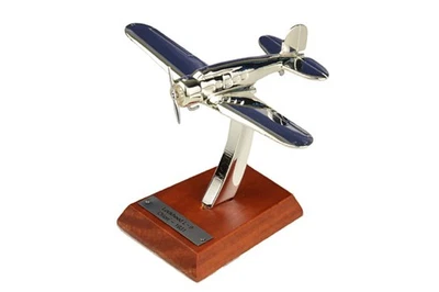 Atlas Editions 1/200 L-9 Orion Airplane - Image 1 of 2