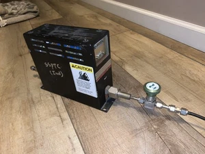 Controlador de flujo másico MKS Instruments 1150A Inc., gas: agua - Imagen 1 de 4