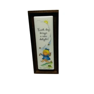 Joan Walsh Anglund Hallmark Little Gallery Each Day Brings New Delight Vtg 1975 - Picture 1 of 6