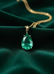 Pear Cut lab-created Green Emerald Pendant Necklace W/18" 925 Gold Vermeil - Picture 1 of 6