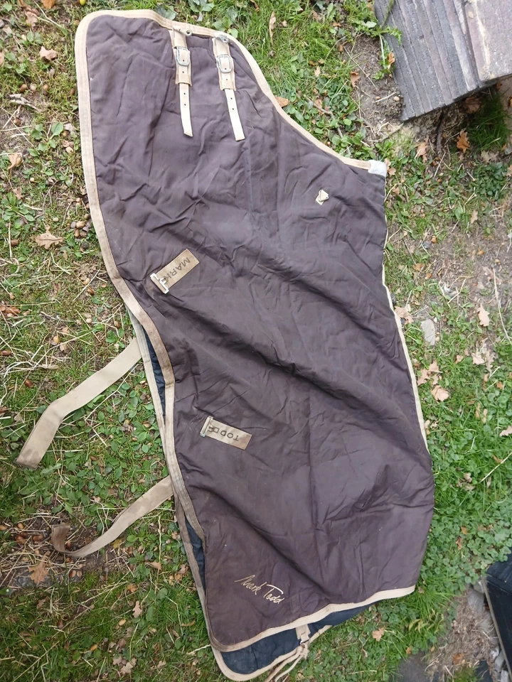Mark Todd Stable Rug 6ft9  400g - Image 1 of 4