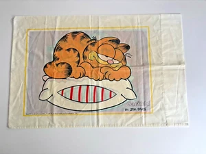 Vintage Garfield Pillowcase 1978 Double Sided Red Blue White Jim Davis - Picture 1 of 12