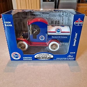 Gearbox: 1912 Ford Standard Oil Company: Limited Edition Coin Bank 1:24 Scale - Picture 1 of 10