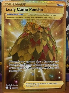 Poncho mimetico foglia 214/195 oro segreto raro - 2022 Pokemon tempesta argento quasi nuovo - Foto 1 di 2
