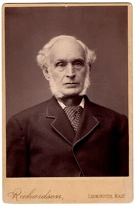 MUTTON CHOPS MAN : IN LEOMINSTER, MASSACHUSETTS : CABINET CARD - Picture 1 of 3