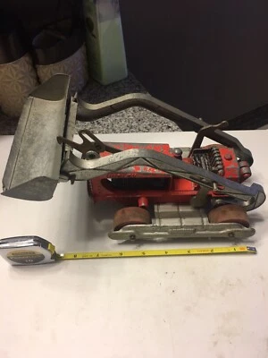 Vintage Hubley #505 Frontend Loader Diesel Bulldozer w/ Wooden Wheels - Image 1 of 4