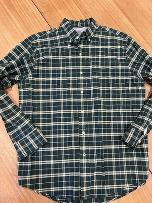 IZOD Saltwater Mens LARGE Blue Plaid Shirt Relaxed Classics Long Sleeve Stretch - Image 1 of 4