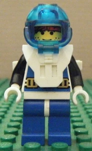 LEGO MINIFIGURE – AQUAZONE – AQUANAUT 1 – GENTLY USED - Picture 1 of 1