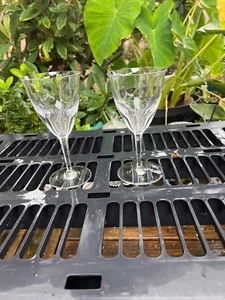 Baccarat - Tulip Cut Vintage Crystal Wine Water Glasses, Set of 2 7 1/4” - Picture 1 of 9