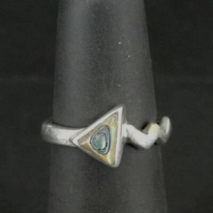Ring Silver Abalone Triangle Stone with Zig Zag Band Sterling 925 Size 3 1/2 - Picture 1 of 4