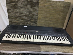 Yamaha Portable Piano Electric Keyboard Model YPR-50 ** - Picture 1 of 9