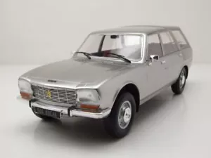 Peugeot 504 Break Familiar 1976 Plata Coche a Escala 1:18 MCG - Imagen 1 de 9