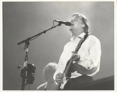 David Gilmour Pink Floyd 音乐会 Fern Park 吉他原版加盖 8 x 10 照片 — 第 1/2 张图片