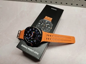 Samsung Galaxy Watch Ultra 47MM gris titane SM-L705UDAV NEUF, BOÎTE OUVERTE (RÉINITIALISATION) - Photo 1 sur 11