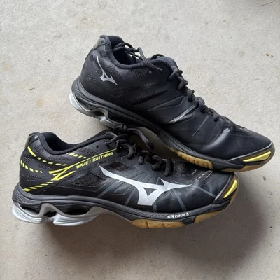 Zapatos de corte Mizuno para mujer talla 9,5 Wave Lightning Z3 negro amarillo Foto 1 de 4