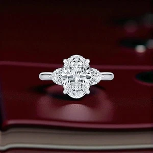 Oval Cut 1.80 Ct Diamond Woman Engagement Ring IGI Lab Created 14k White Gold - Picture 1 of 10