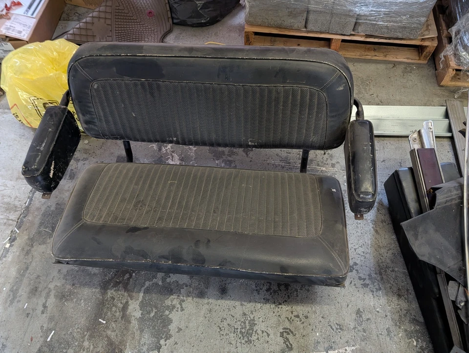 Ford Bronco 1966-77 asiento trasero + reposabrazos + orugas + tapicería original!!! Foto 1 de 1