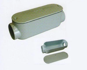 C METAL BODY STRAIGHT THREADED CONDUIT 1/2" 3/4" 1" 1-1/4" 1-1/2 2" 2-1/2" 3" 4" - Picture 1 of 2