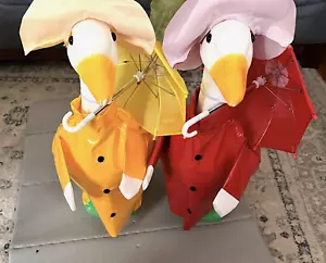 2PK Goose Outfit Raincoat with Umbrella Lawn Porch Goose Outfit for 23" Cement - Picture 1 of 7
