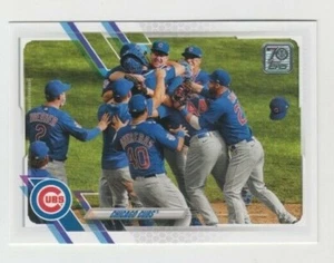(10) Chicago Cubs 2021 Topps Series 2 Team Card Lot #529 Celebrations Win - Bild 1 von 1