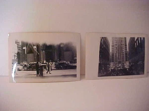 Lot (2) Vintage Fotos St Patrick's Pat's Cathedral Rockefeller Center NYC 1949 - Bild 1 von 5