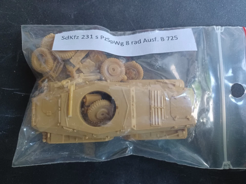 ALBY 725  - German Sd.Kfz 231 s PzSpWg 8 rad Ausf. B  -  Resin kit 1/72 - Immagine 1 di 1