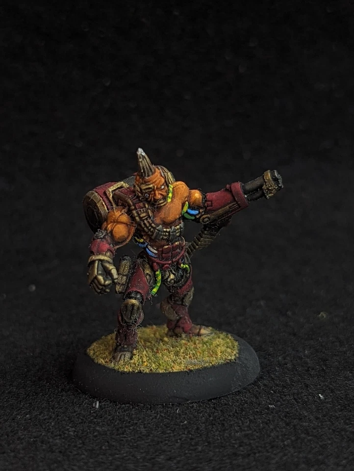 Ametralladora miniatura Cyberpunk Sci Fi Rpg pintada Cyborg Ttrpg metal Foto 1 de 4