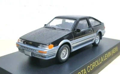 1/64 Kyosho TOYOTA COROLLA LEVIN AE86 NEGRO/PLATEADO modelo de coche fundido a presión Foto 1 de 3