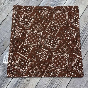 EDC HANK W/MICROFIBER BACK 8” - BROWN BANDANA DESIGN HANDKERCHIEF - Picture 1 of 2