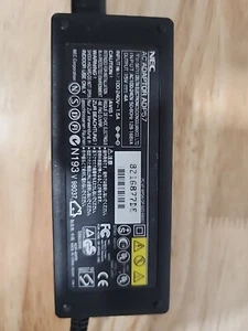 L@@K NEC ADP57  15v 4A AC Adapter Laptop Power Supply - Picture 1 of 4