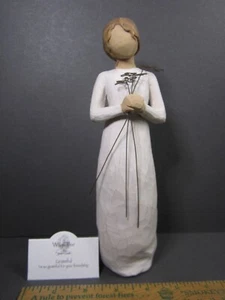 GRATEFUL 26147 Girl Holding Flowers Willow Tree Susan Lordi Demdaco 2004 BOX - Picture 1 of 8