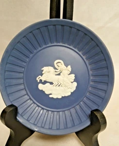 WEDGWOOD Coupelle vide poche bleu nuit Scène antique - Bild 1 von 5