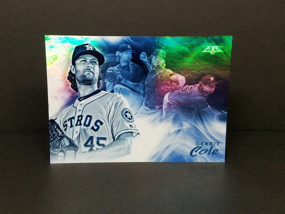 2019 Topps Fire #SM-13 Gerrit Cole, Astros Smoke and Mirrors Blue Chip Parallel - Image 1 of 2