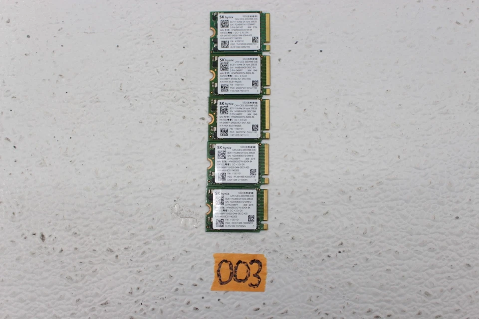 Лот из 5 - M.2 NVMe PCIe 256GB - Изображение 1 из 1