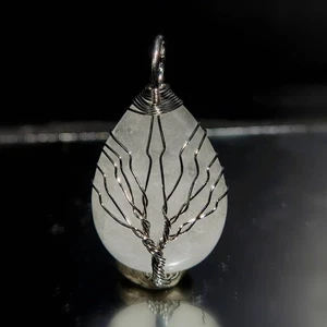 🌳 Tree of Life Quartz Pendant ✨ Wire Wrapped Healing Crystal Necklace 💎 - Picture 1 of 4