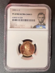 2005-Lincoln Memorial Cent NGC Graded PF69 RD Ultra Cameo Special Label - Picture 1 of 2