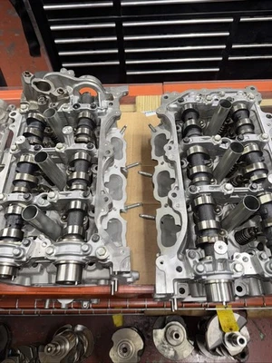 Culatas Lexus 3.5 2GRFKS RX350 Toyota Sienna Highlander 2016-2022 #7GR. Foto 1 de 4