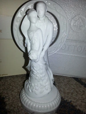 Hallmark WEDDING CAKE TOPPER Bride & Groom Figurine ANNIVERSARY GIFT Porcelain - Image 1 of 4