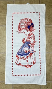 Toalla de té vintage 26"" x 13"" niña pensante con cuchara y gráficos para corazones - Imagen 1 de 7